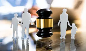 Kto nie może być świadkiem? Ważne ograniczenia prawne w Polsce