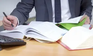 Ile się czeka na rozprawę w nsa? Sprawdź, co może cię zaskoczyć