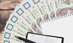 Ile wynosi wynagrodzenie dla opiekuna prawnego? Sprawdź szczegóły.