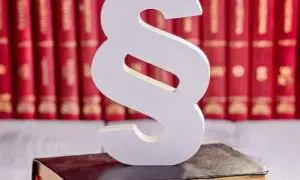 Zwrot pozwu: Co oznacza i jakie są konsekwencje dla stron?