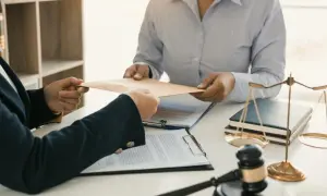 Jak uzyskać odpis z KRS - uniknij błędów w wniosku i oszczędź czas