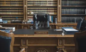 Ile trwa rozprawa sądowa karna? Poznaj czynniki wpływające na czas trwania