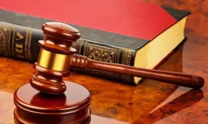 Sąd arbitrażowy: definicja, funkcje i korzyści - co warto wiedzieć