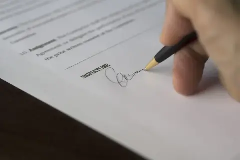 Ile trwa rejestracja spółki w KRS? Sprawdź, co przyspiesza proces