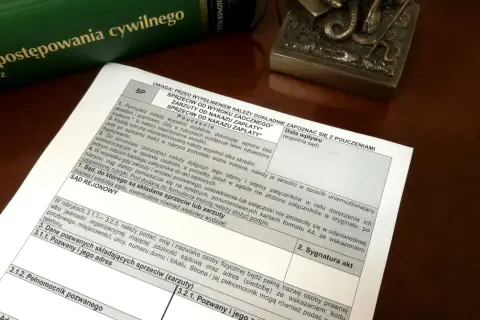 E-sąd jak sprawdzić: Prosty poradnik krok po kroku [2023]