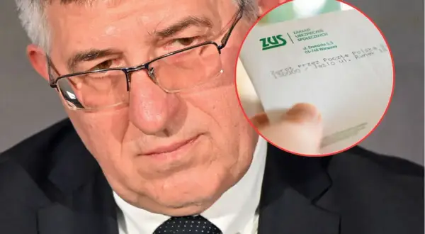 Mężczyzna w okularach trzyma dokument ZUS. Czy to podpowiedź, ile można dorobić do renty?