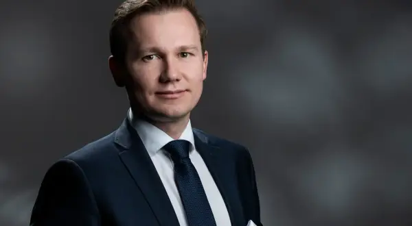 Ile trwa rozprawa w sądzie karnym? Poznaj zaskakujące fakty o czasie trwania