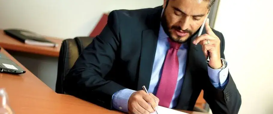 Zdjęcie Co robić po zwrocie odpowiedzi na pozew? Kluczowe kroki i konsekwencje