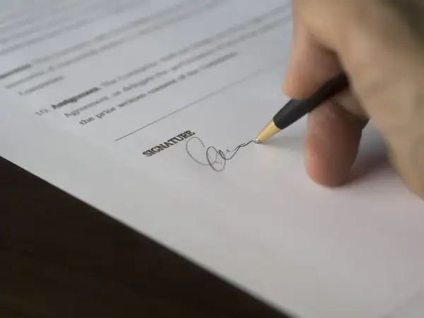 Ile trwa rejestracja spółki w KRS? Sprawdź, co przyspiesza proces